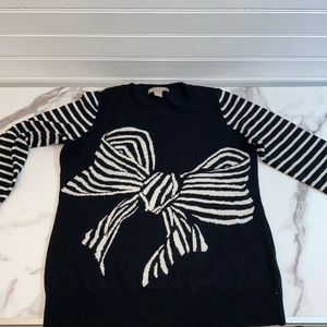 Banana republic wool bow sweater M